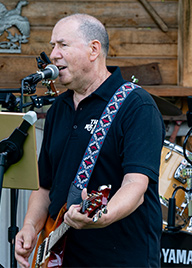 Alan - Thee Mr. E Band